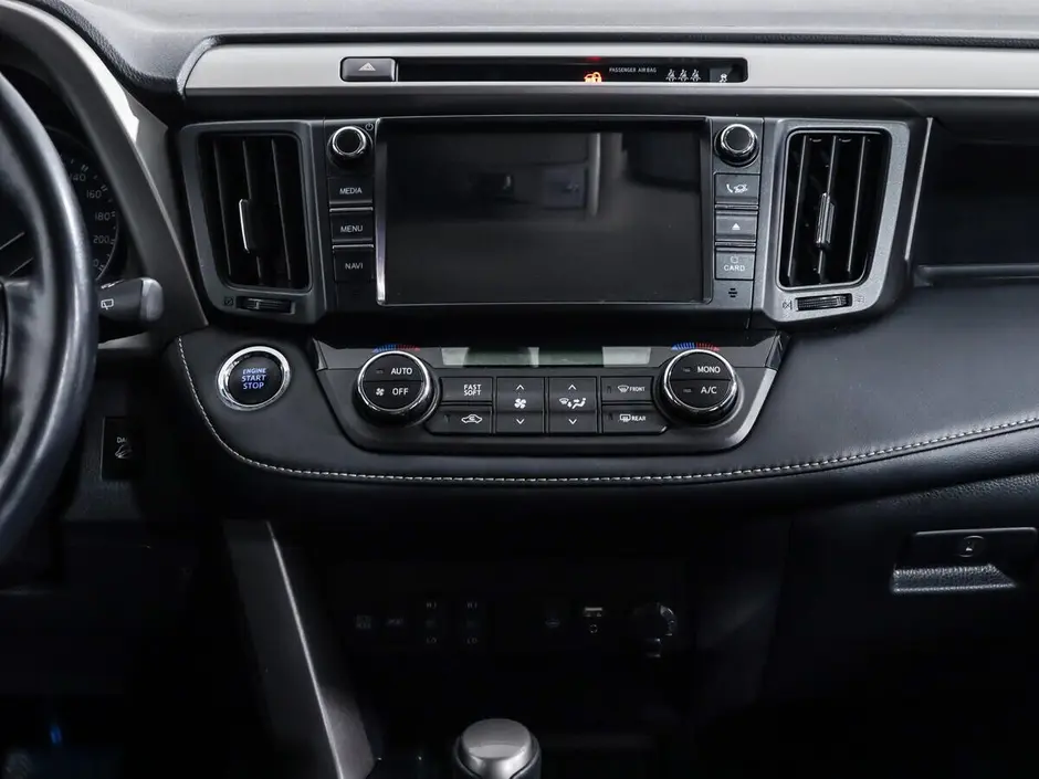 Toyota RAV4, 2016 г.