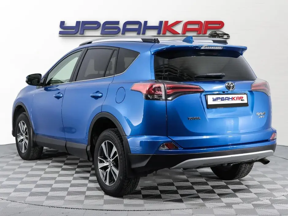 Toyota RAV4, 2016 г.