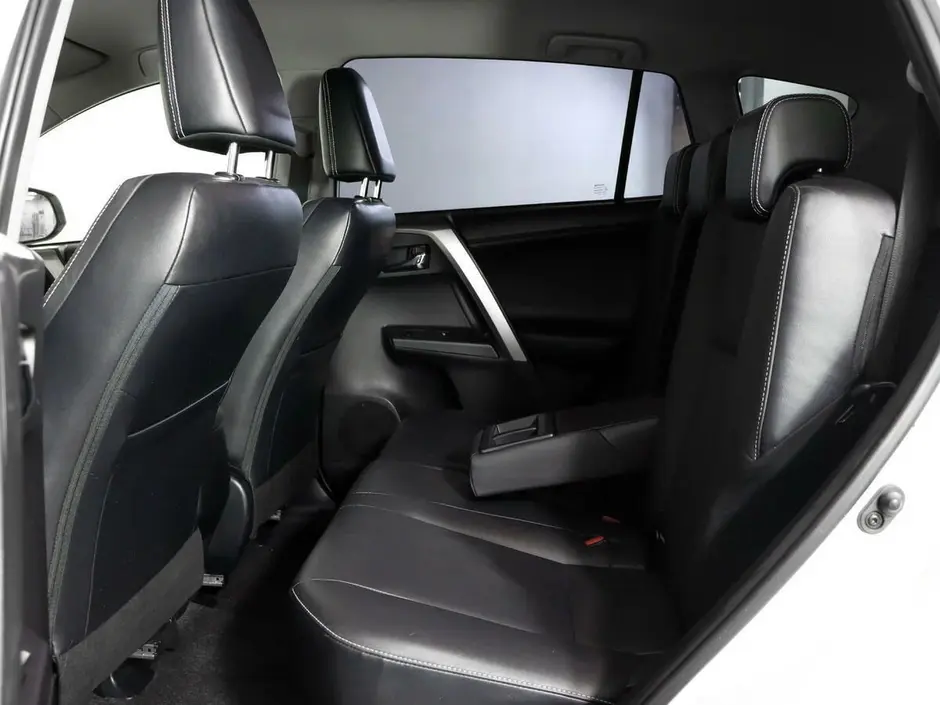 Toyota RAV4, 2017 г.