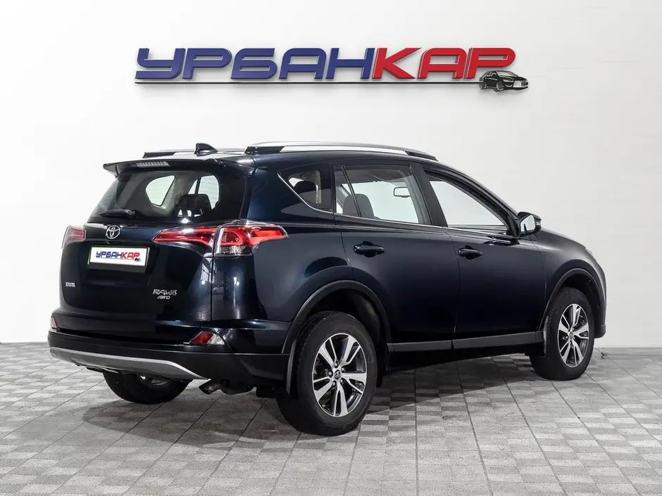 Toyota RAV4, 2017 г.
