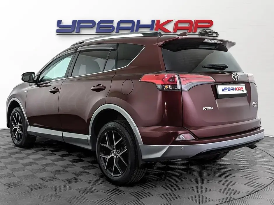 Toyota RAV4, 2017 г.