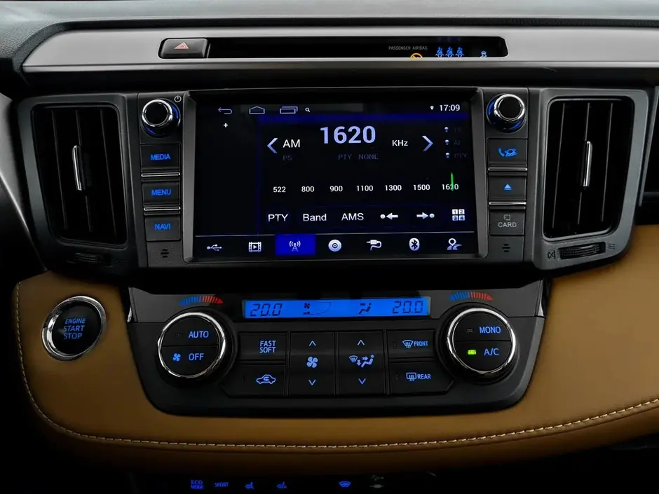 Toyota RAV4, 2017 г.