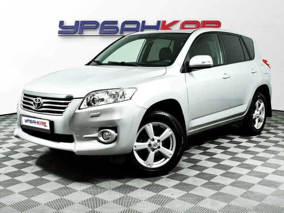 Toyota RAV4, 2010 г.