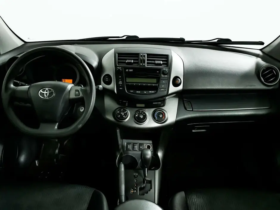 Toyota RAV4, 2010 г.