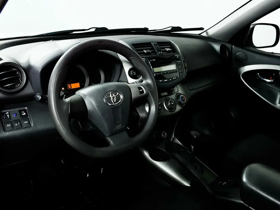 Toyota RAV4, 2010 г.