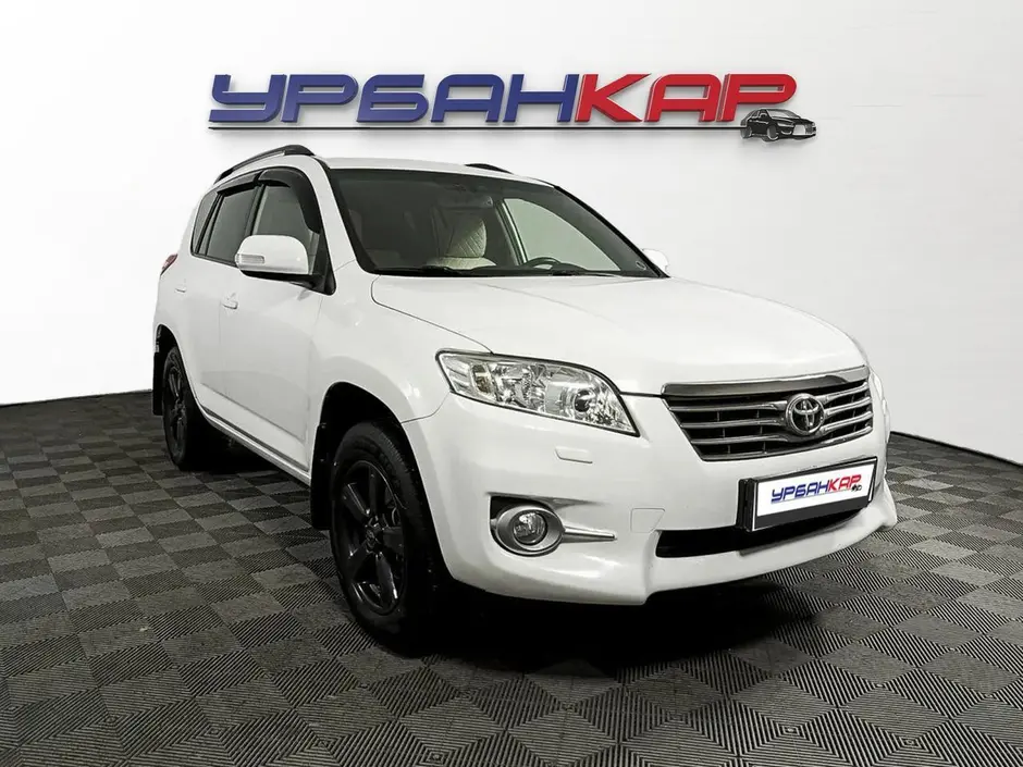 Toyota RAV4, 2011 г.