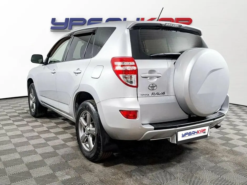 Toyota RAV4, 2012 г.