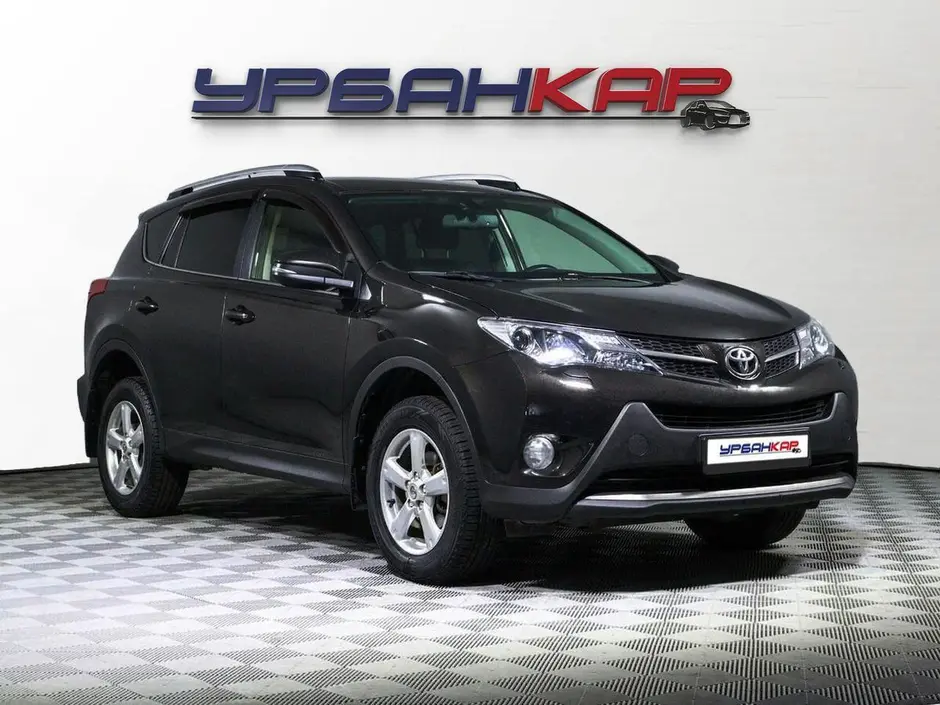 Toyota RAV4, 2013 г.