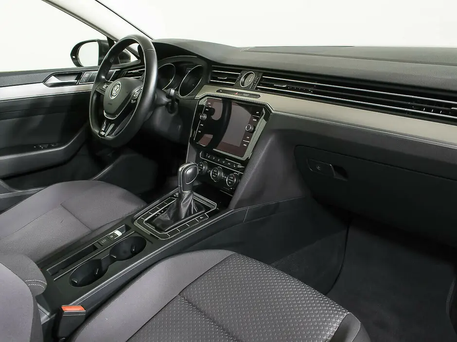 Volkswagen Passat, 2017 г.