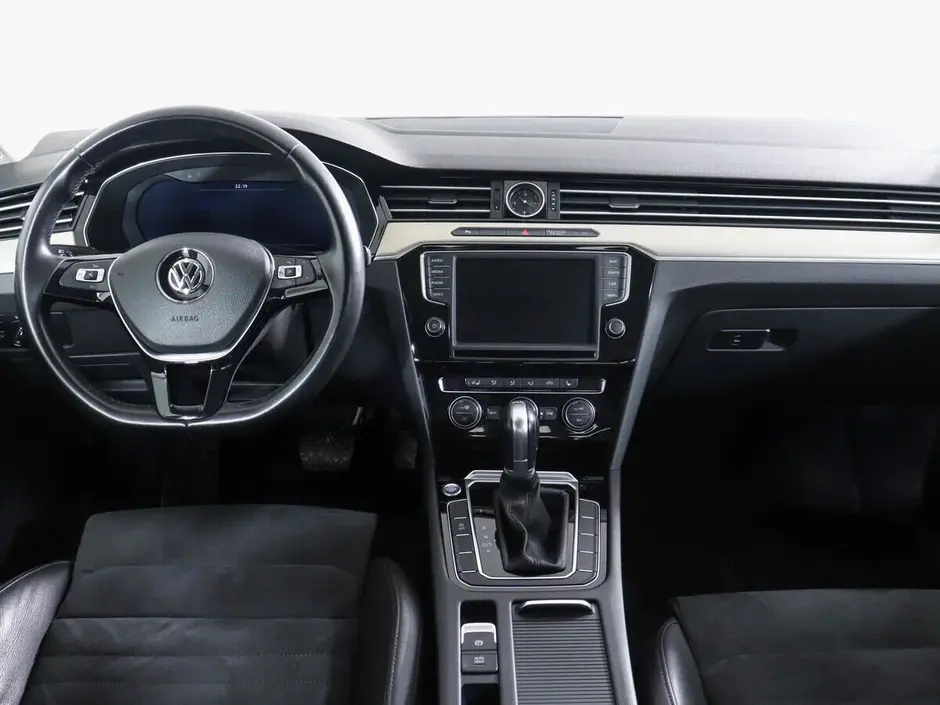 Volkswagen Passat, 2018 г.