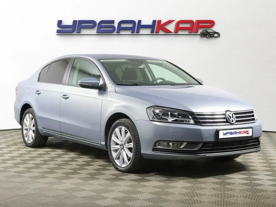 Volkswagen Passat, 2012 г.
