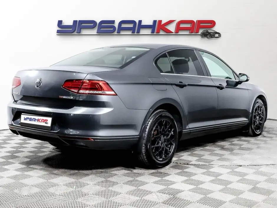 Volkswagen Passat, 2015 г.
