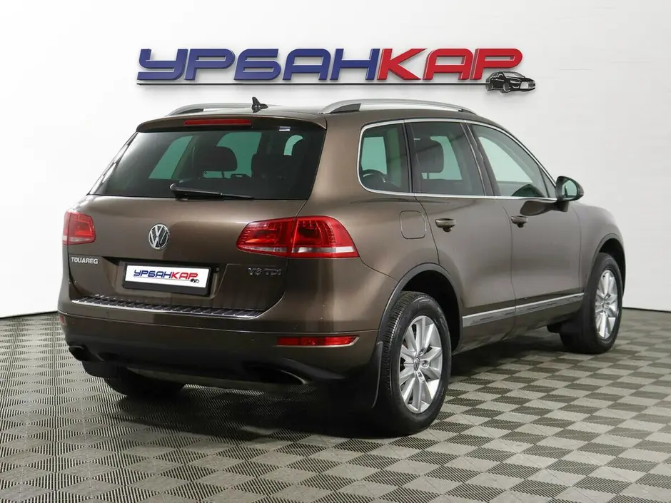 Volkswagen Touareg, 2011 г.
