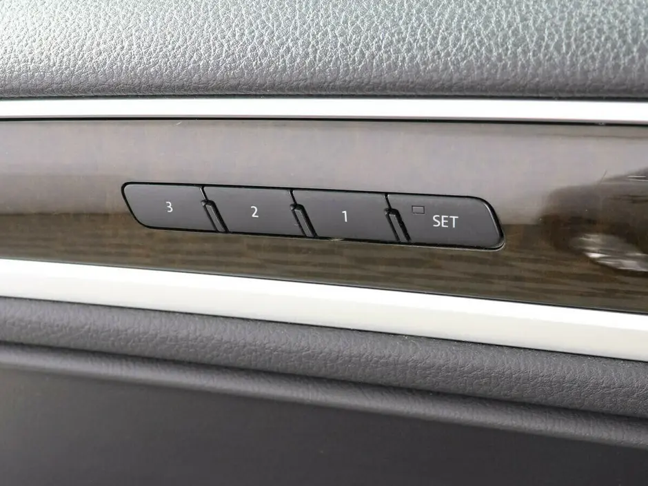 Volkswagen Touareg, 2013 г.