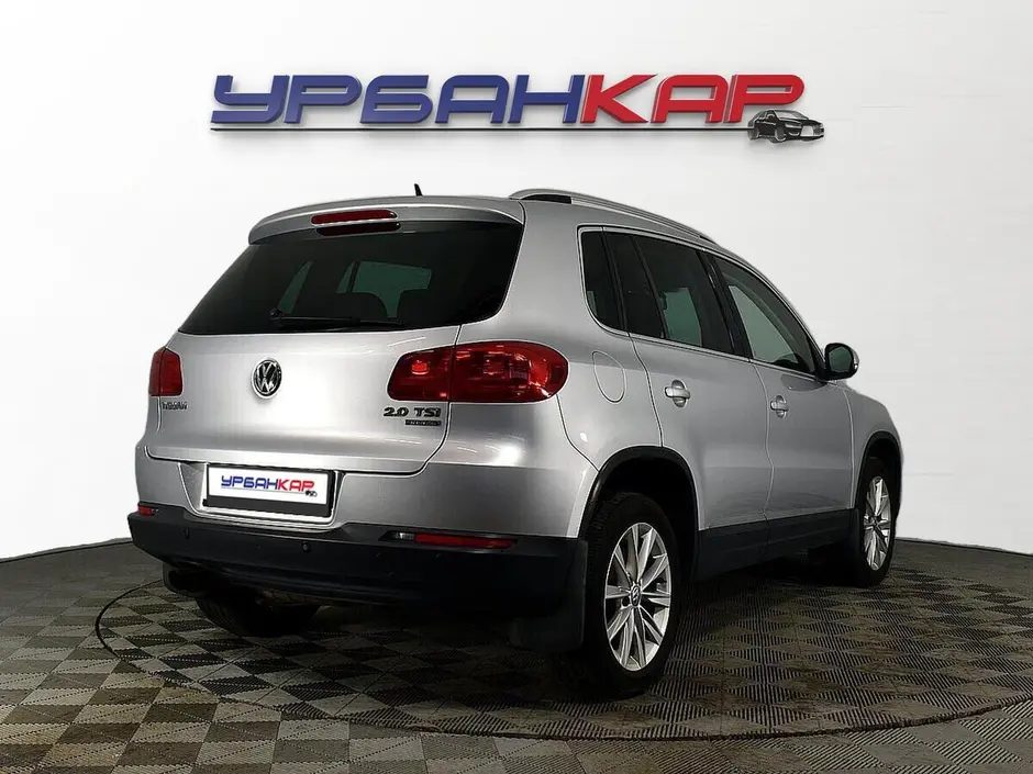 Volkswagen Tiguan, 2012 г.