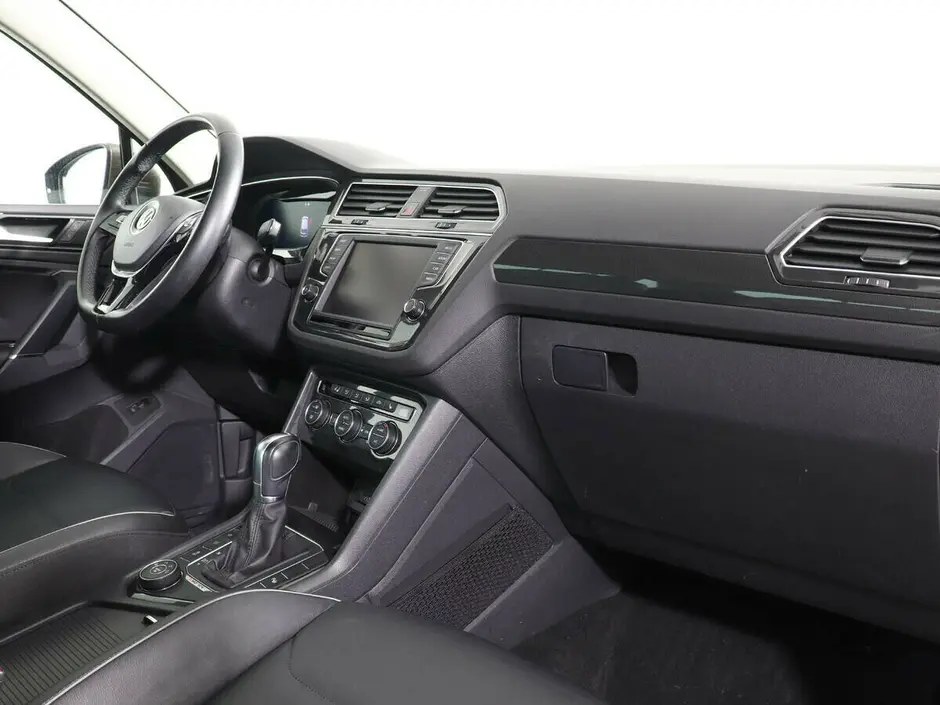 Volkswagen Tiguan, 2018 г.