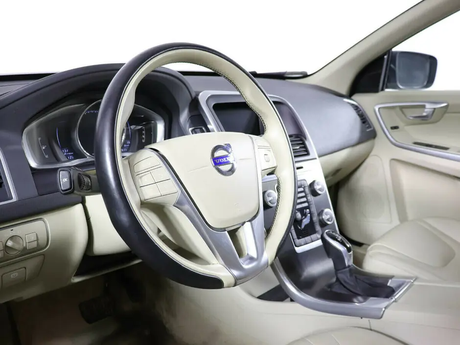 Volvo XC60, 2015 г.