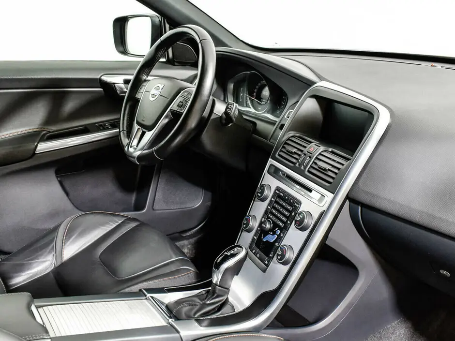 Volvo XC60, 2016 г.