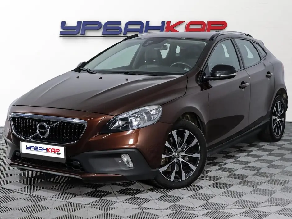 Volvo V40 Cross Country, 2018 г.