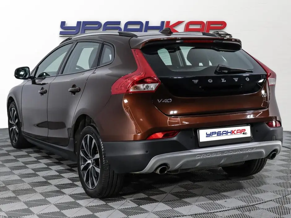 Volvo V40 Cross Country, 2018 г.