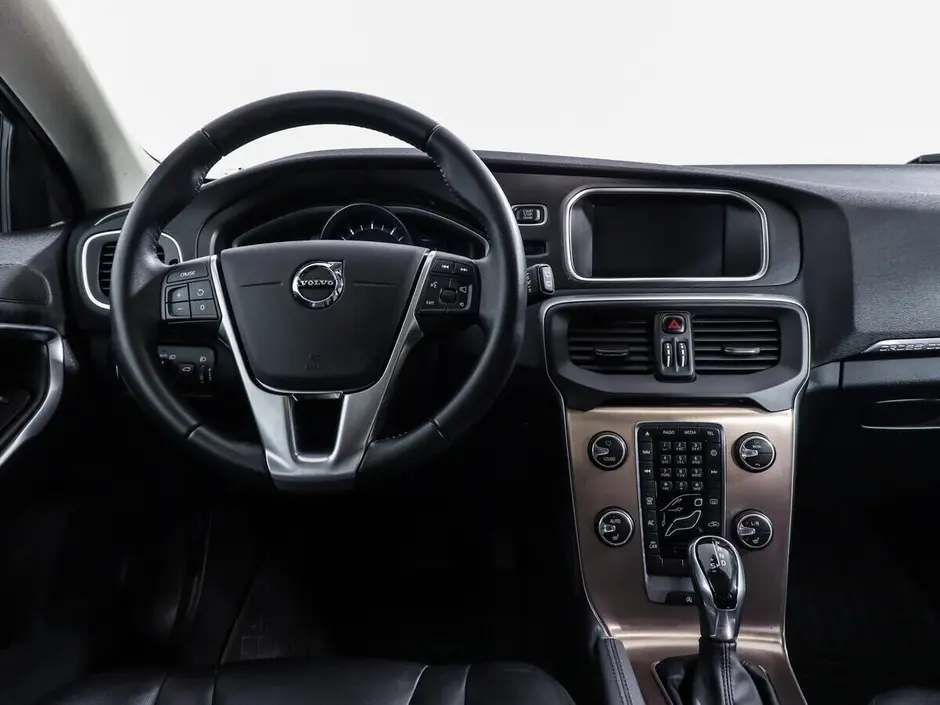 Volvo V40 Cross Country, 2018 г.