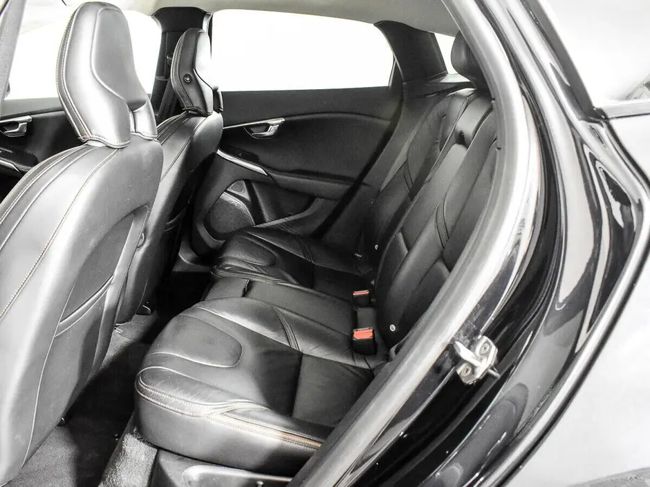 Volvo V40 Cross Country, 2015 г.