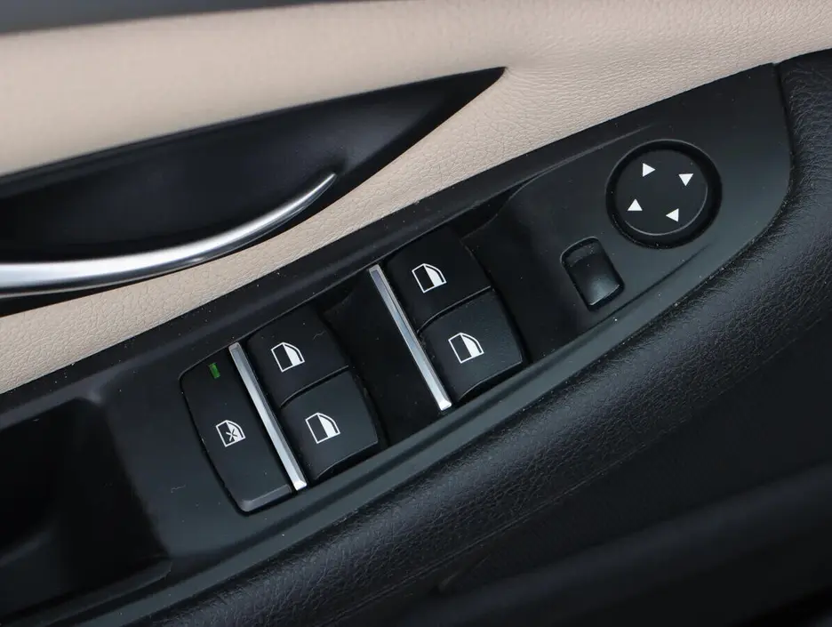 BMW 5 серии, 2015 г.