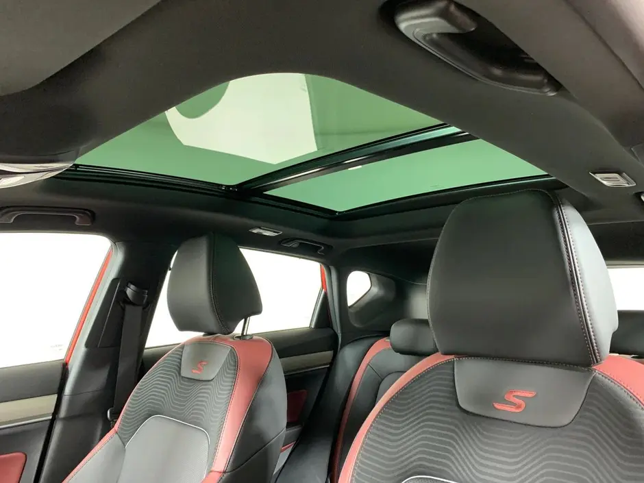 Geely Coolray, 2022 г.