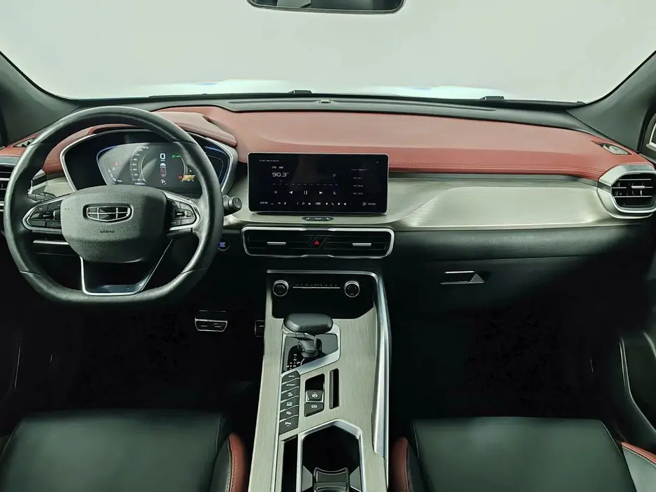 Geely Coolray, 2023 г.