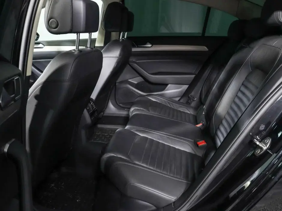 Volkswagen Passat, 2020 г.