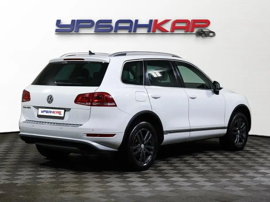 Volkswagen Touareg, 2012 г.