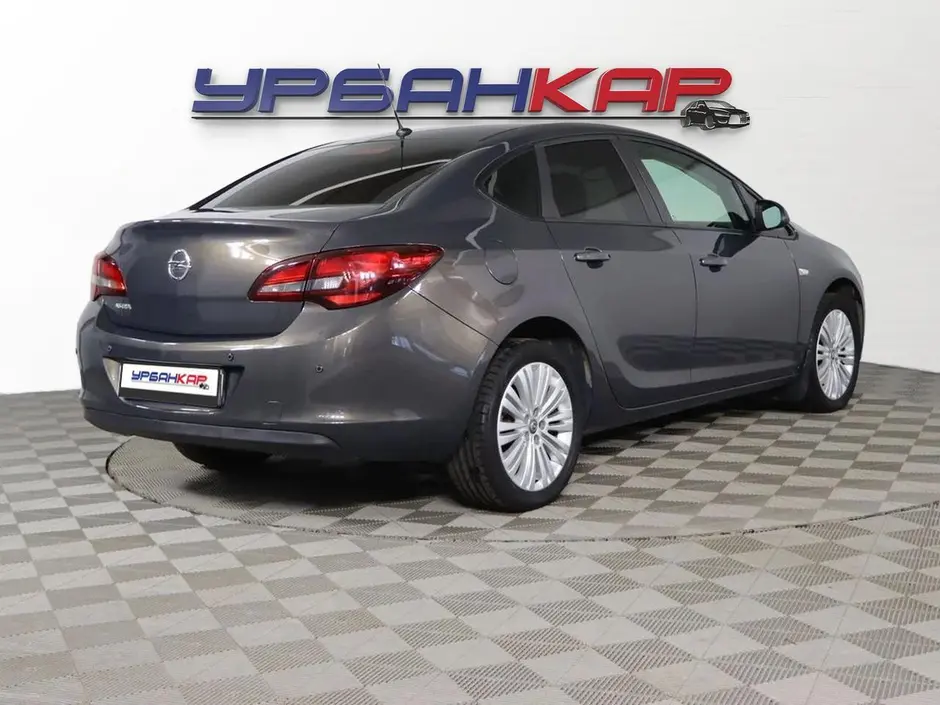 Opel Astra, 2012 г.