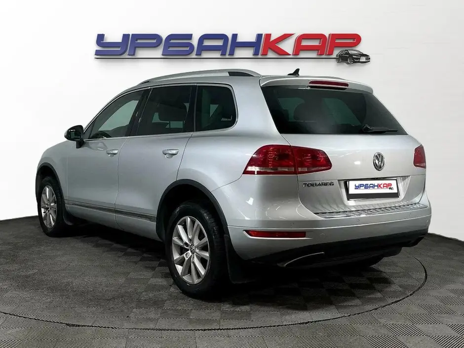 Volkswagen Touareg, 2014 г.