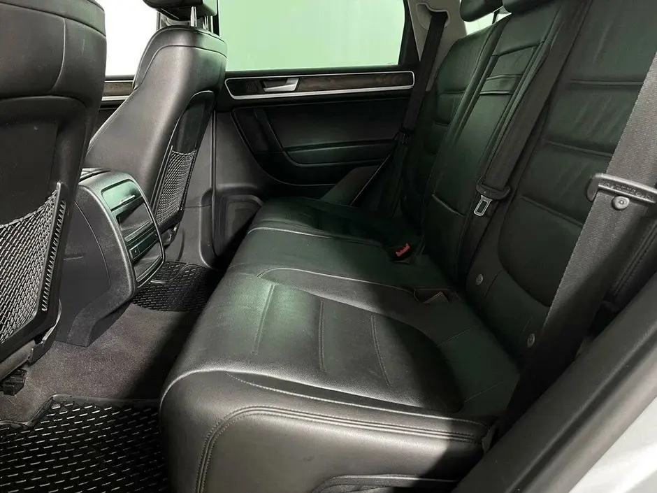 Volkswagen Touareg, 2014 г.